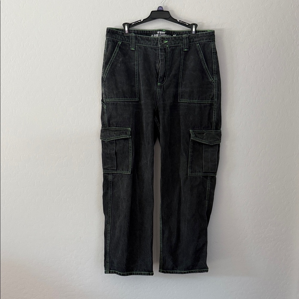 Express Hi-Rise Carpenter Jeans - Black with Green Stitching